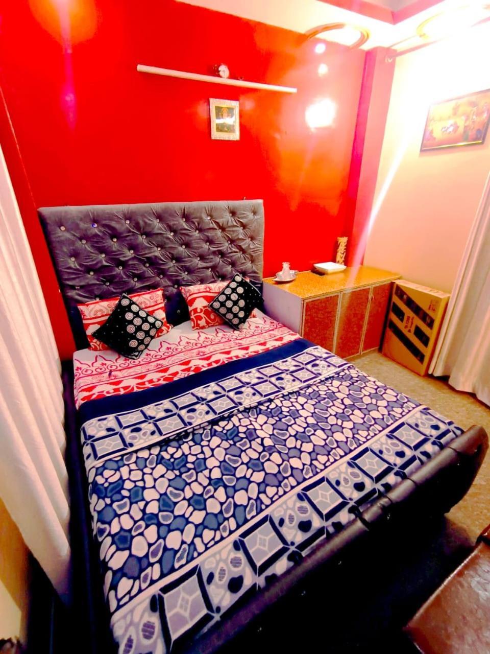 Hotel Deep Residency New Delhi